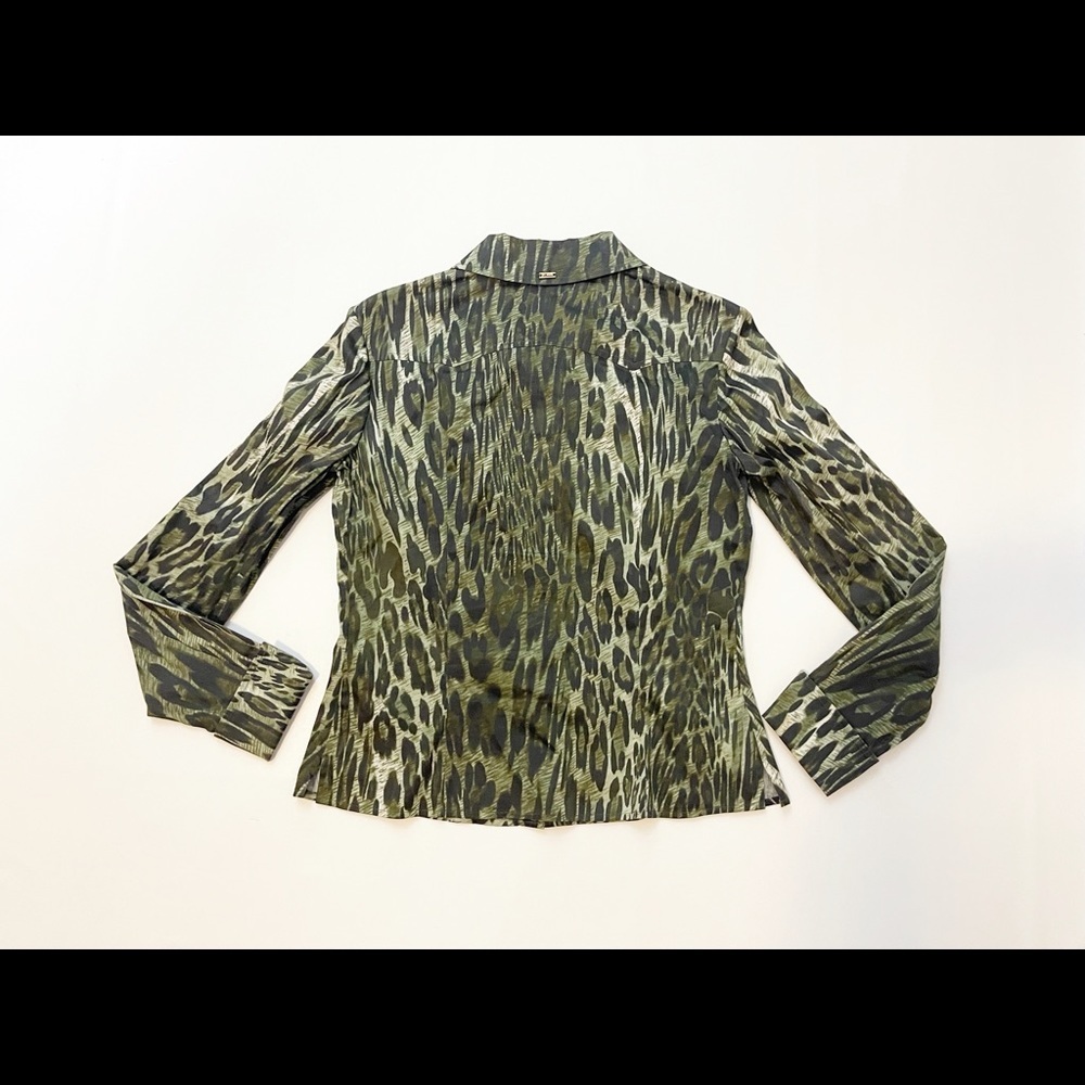 St. John Sport green cheetah button down shirt size P - Picture 2 of 5
